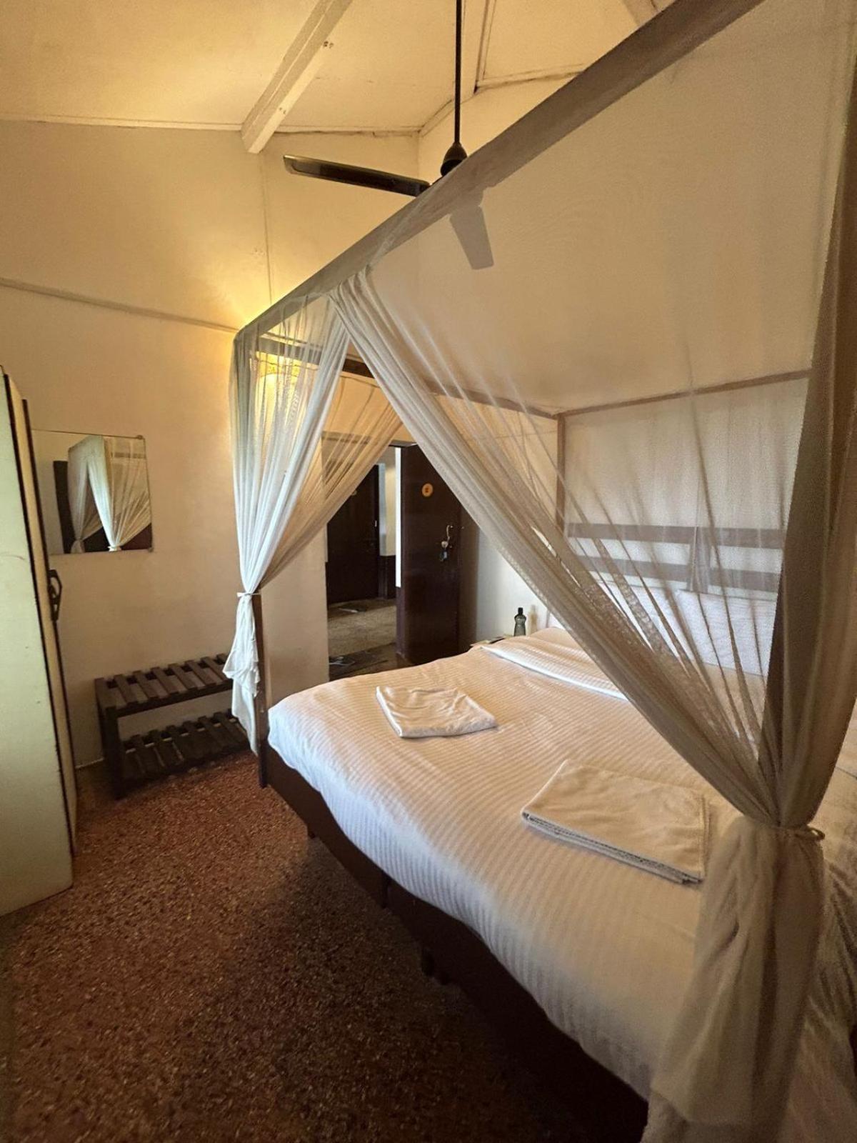 Ocean View Goan Beach House Calangute Esterno foto