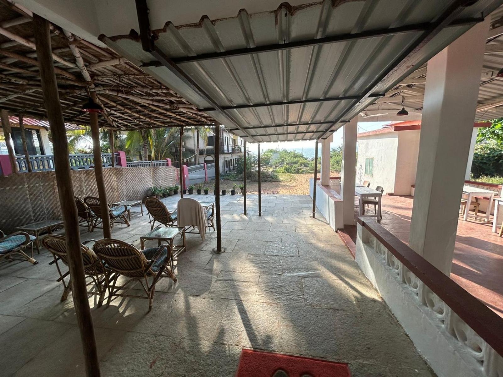 Ocean View Goan Beach House Calangute Esterno foto