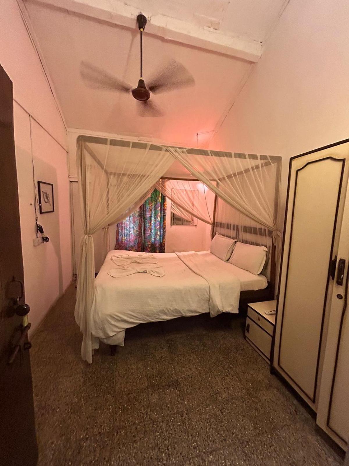 Ocean View Goan Beach House Calangute Esterno foto